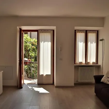 Lägenhet Casa Rina